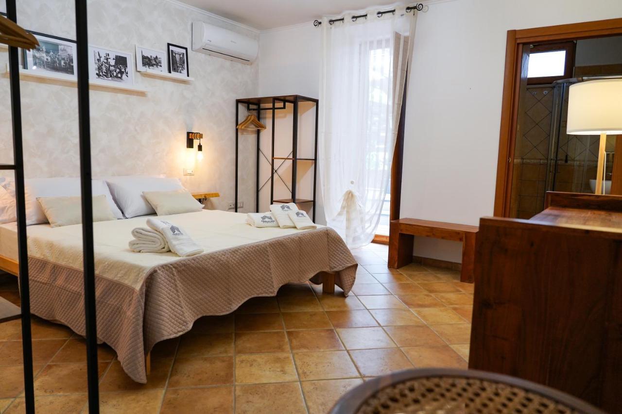 Familiainn Rooms & Apartments Pompéi Extérieur photo