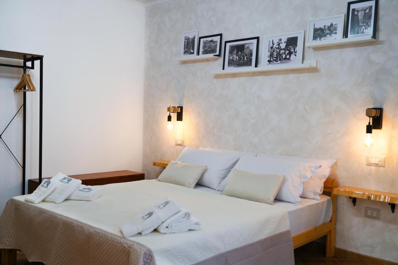 Familiainn Rooms & Apartments Pompéi Extérieur photo