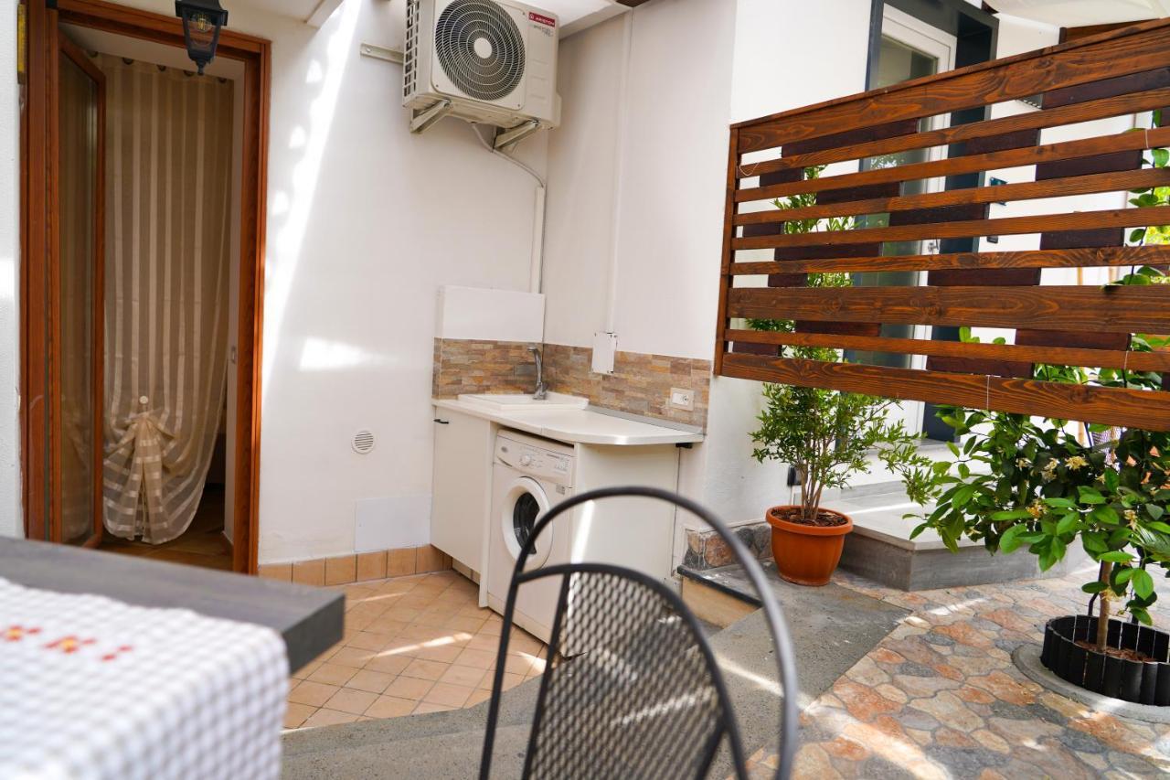 Familiainn Rooms & Apartments Pompéi Extérieur photo